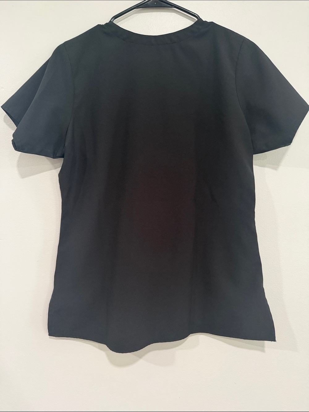 WonderWink scrub top - Picture 4 of 4